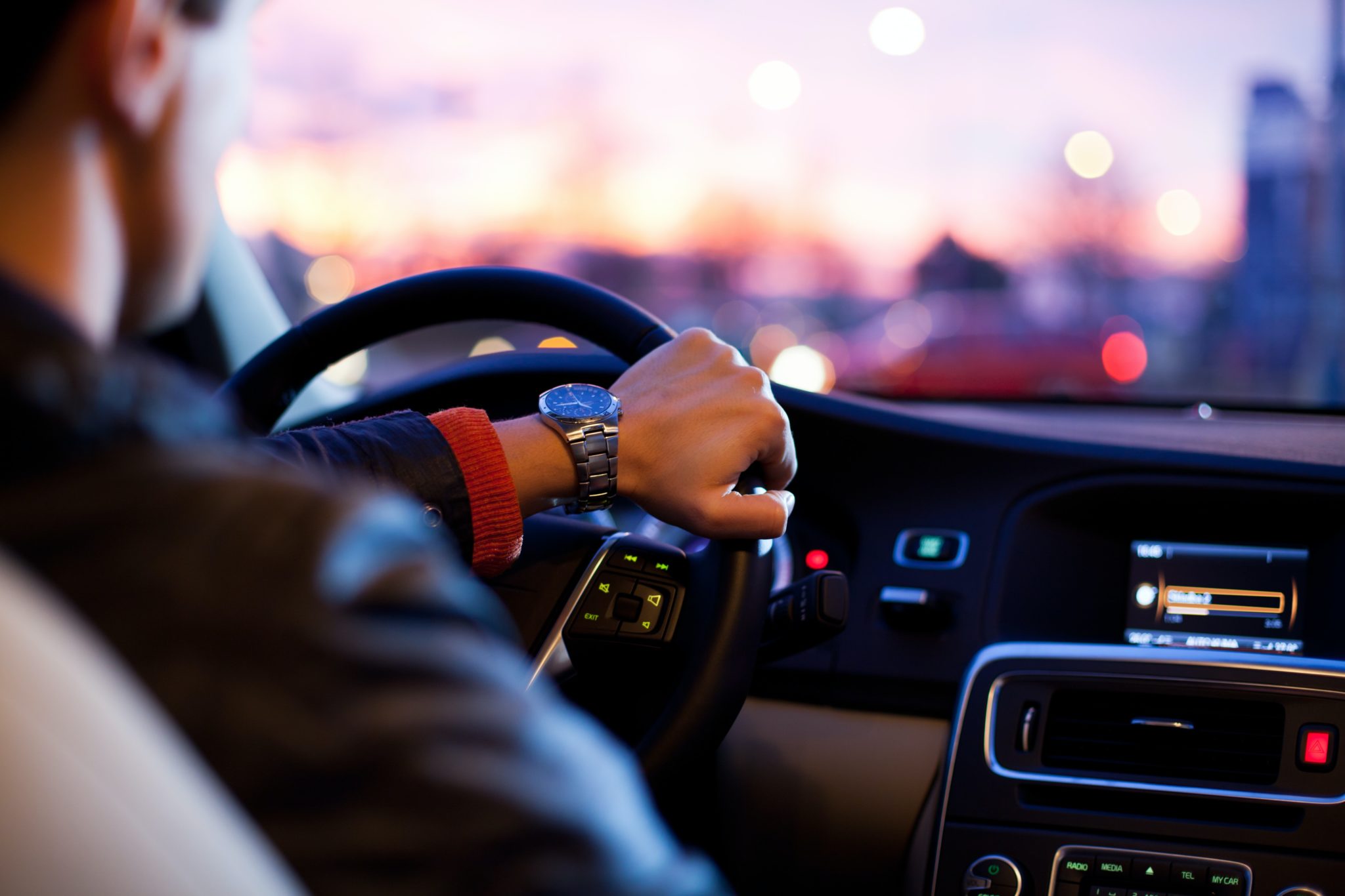 when-is-the-best-time-to-buy-a-car-metromile